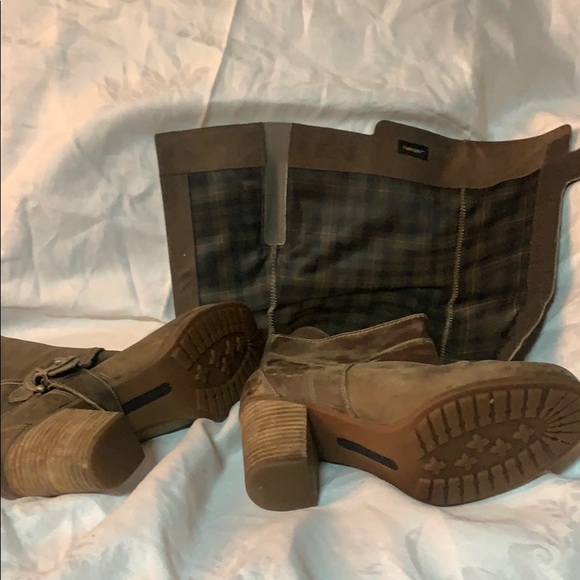 NEW Timberland 2 pair ankle or calf bootie hybrid - Picture 4 of 6